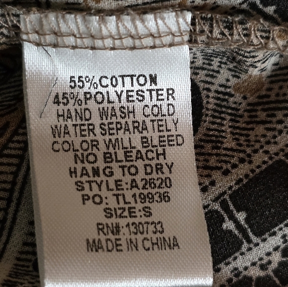 Umgee Boho Pleated Tunic Top S Beige Black Print Long Sleeve Flowy Blouse - Picture 7 of 7